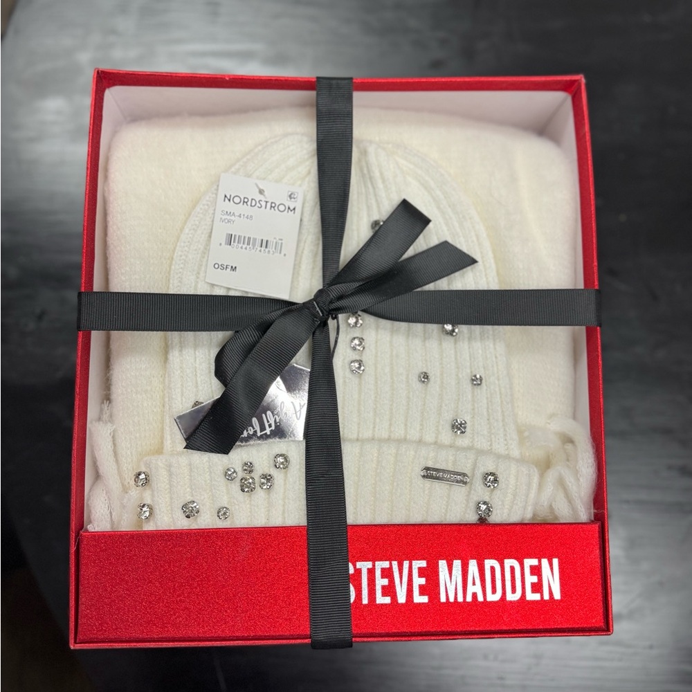 Steve Madden Cream Beanie and Scarf Set with Sparkle Embellishments